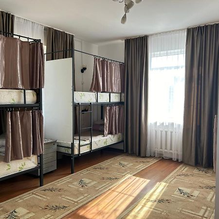 Aya Sofia Hostel Bishkek Luaran gambar