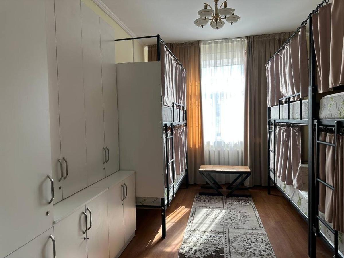 Aya Sofia Hostel Bishkek Luaran gambar